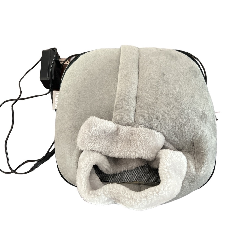NWOT Electric Heated Foot Massager Relieve Fatigue Detachable Feet Warmer